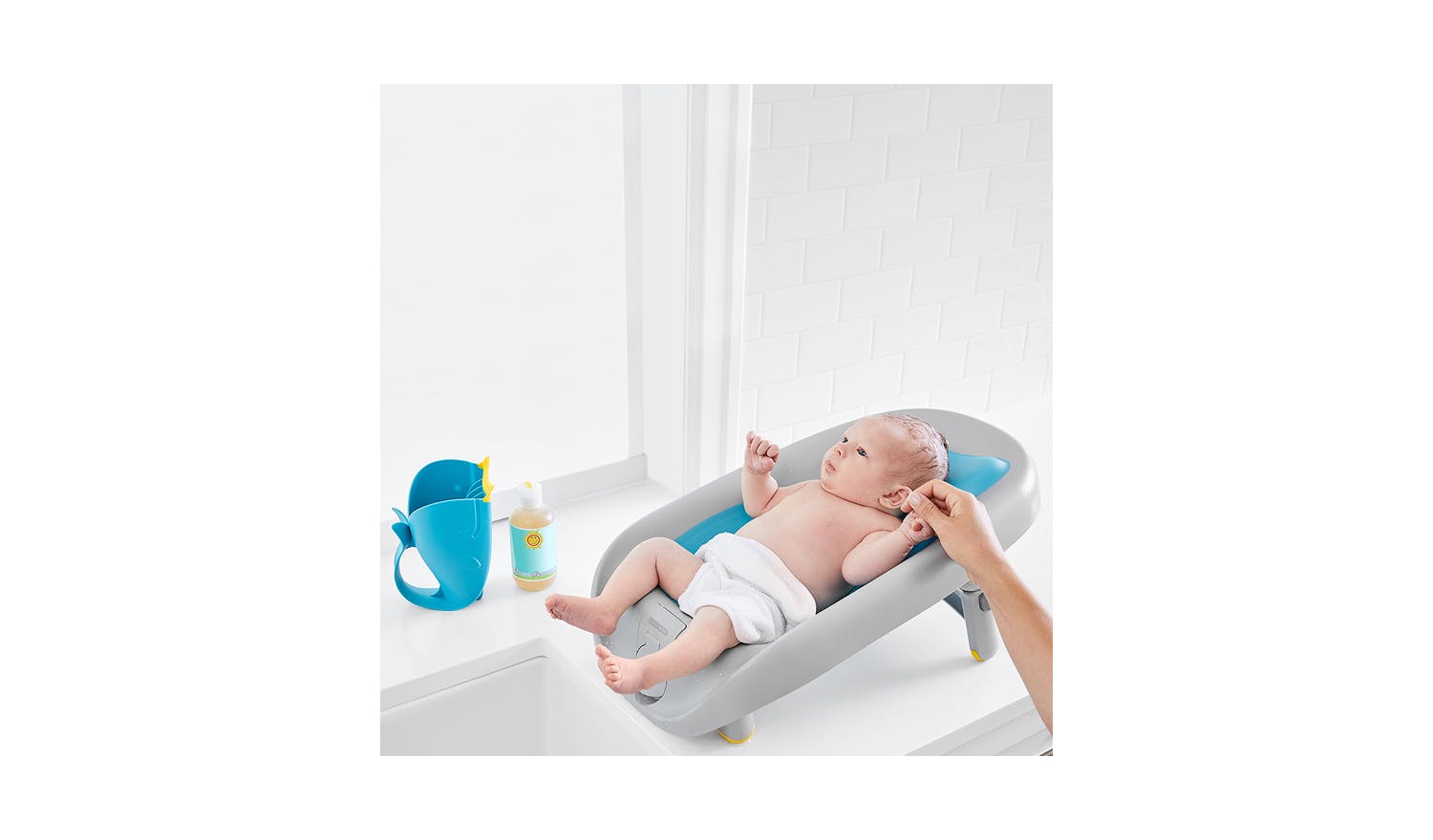 Skip Hop Moby Recline & Rinse Bather