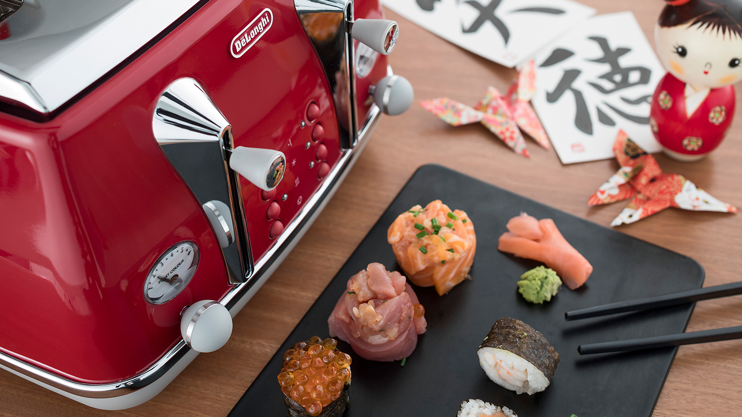 DeLonghi Icona Capitals 4 Slice Toaster Tokyo Red Harvey Norman New