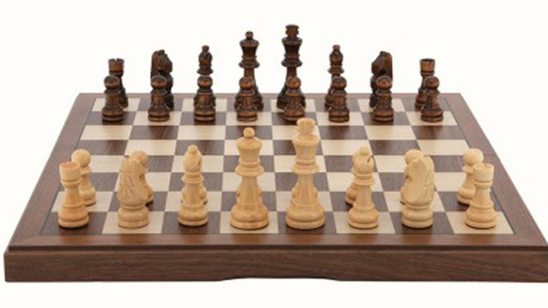 Dal Rossi 15" Walnut Chess Set Inlaid