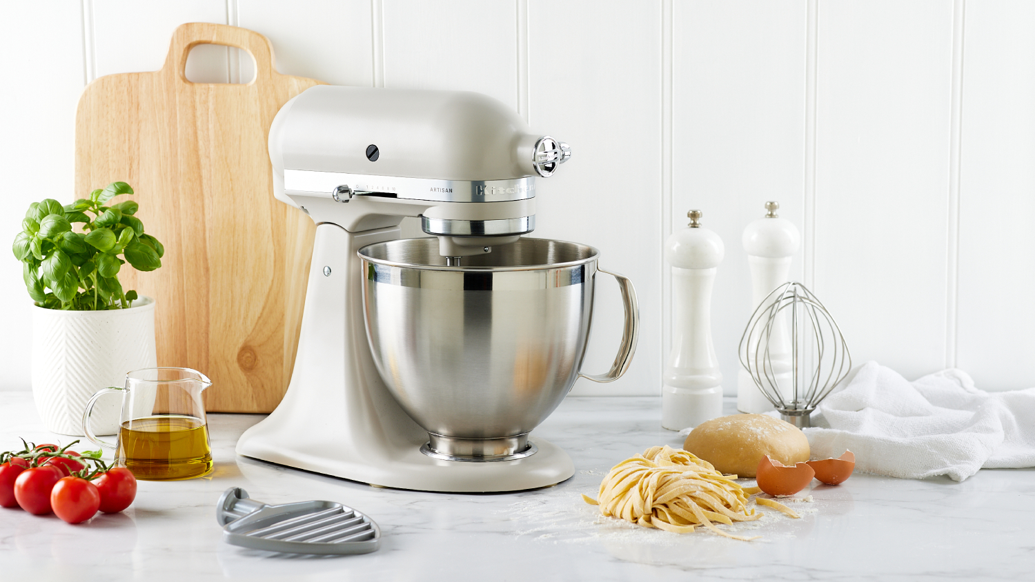 Mixer Electrolux, Breville, Sunbeam, Kenwood & More Harvey Norman