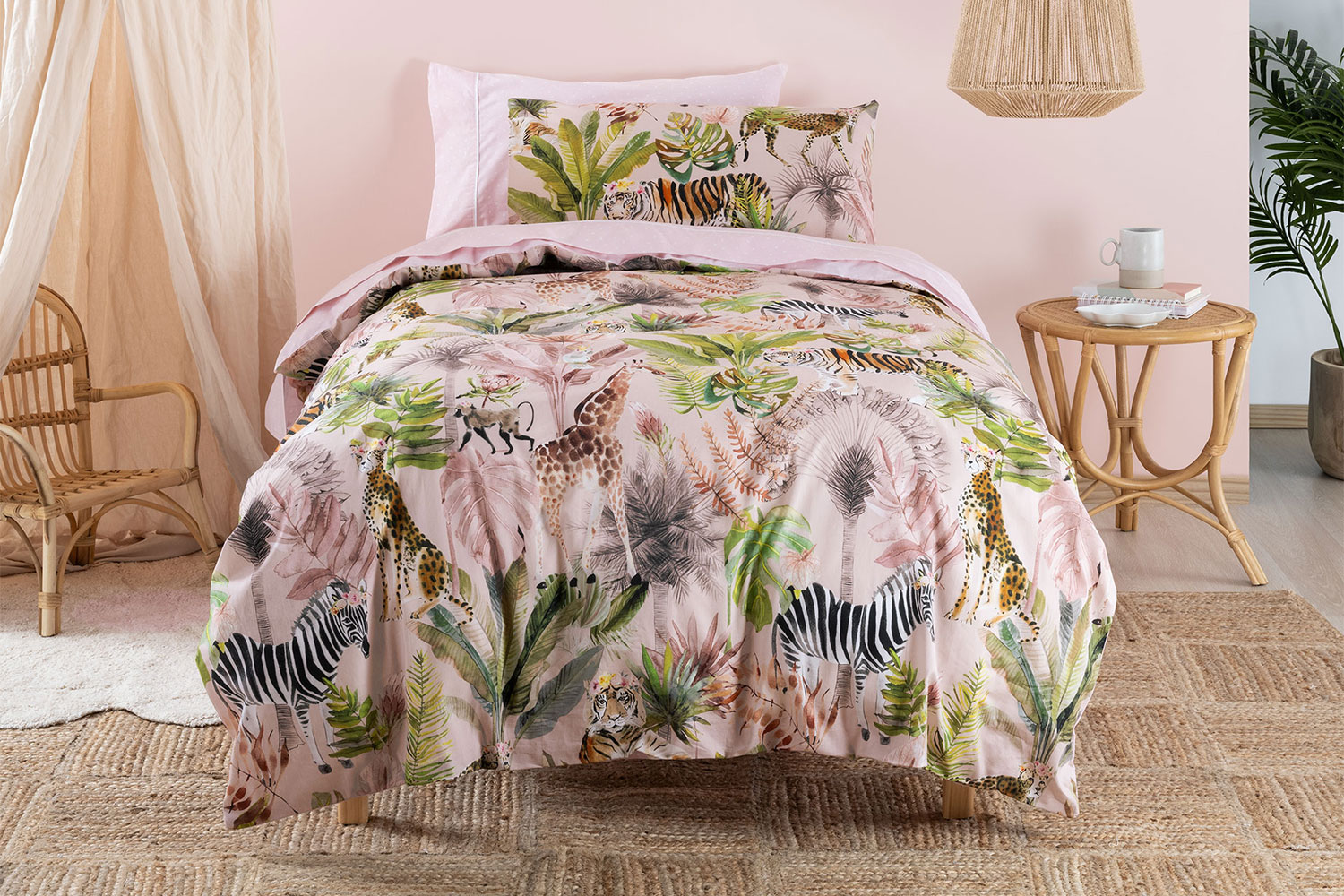 Harvey shop norman duvet