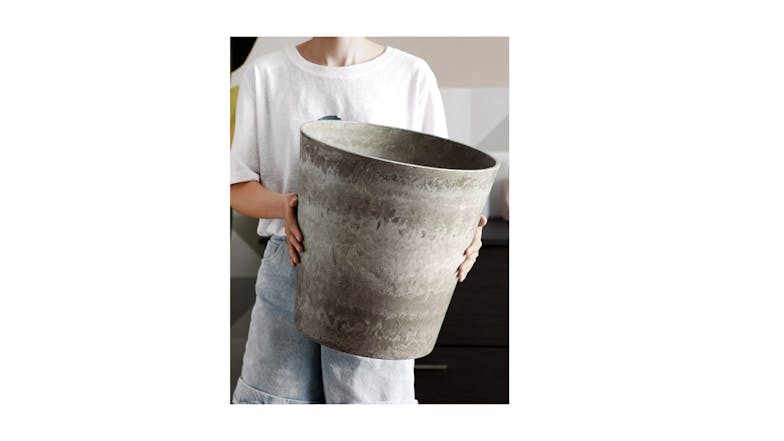 Soga 32cm Round Tapered Resin Planter - Rock Grey