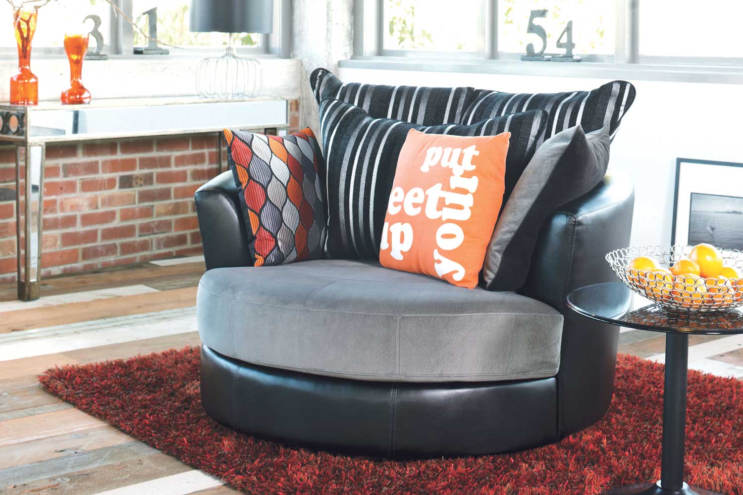 Boston Swivel Chair Lge