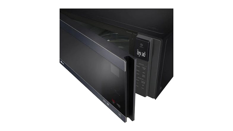 LG NeoChef 42L Smart Inverter 1200W Microwave - Matte Black (MS4296OMBS)