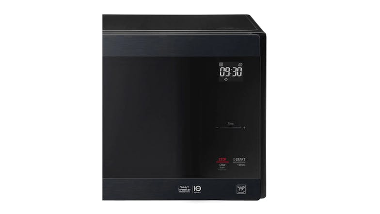 LG NeoChef 42L Smart Inverter 1200W Microwave - Matte Black (MS4296OMBS)