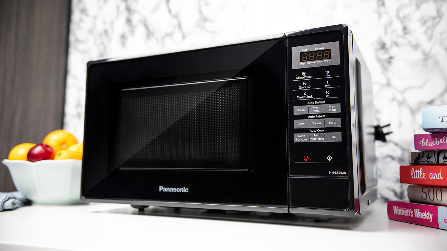 Panasonic 20L Compact 800W Microwave Black (NNST25JBQPQ) Harvey