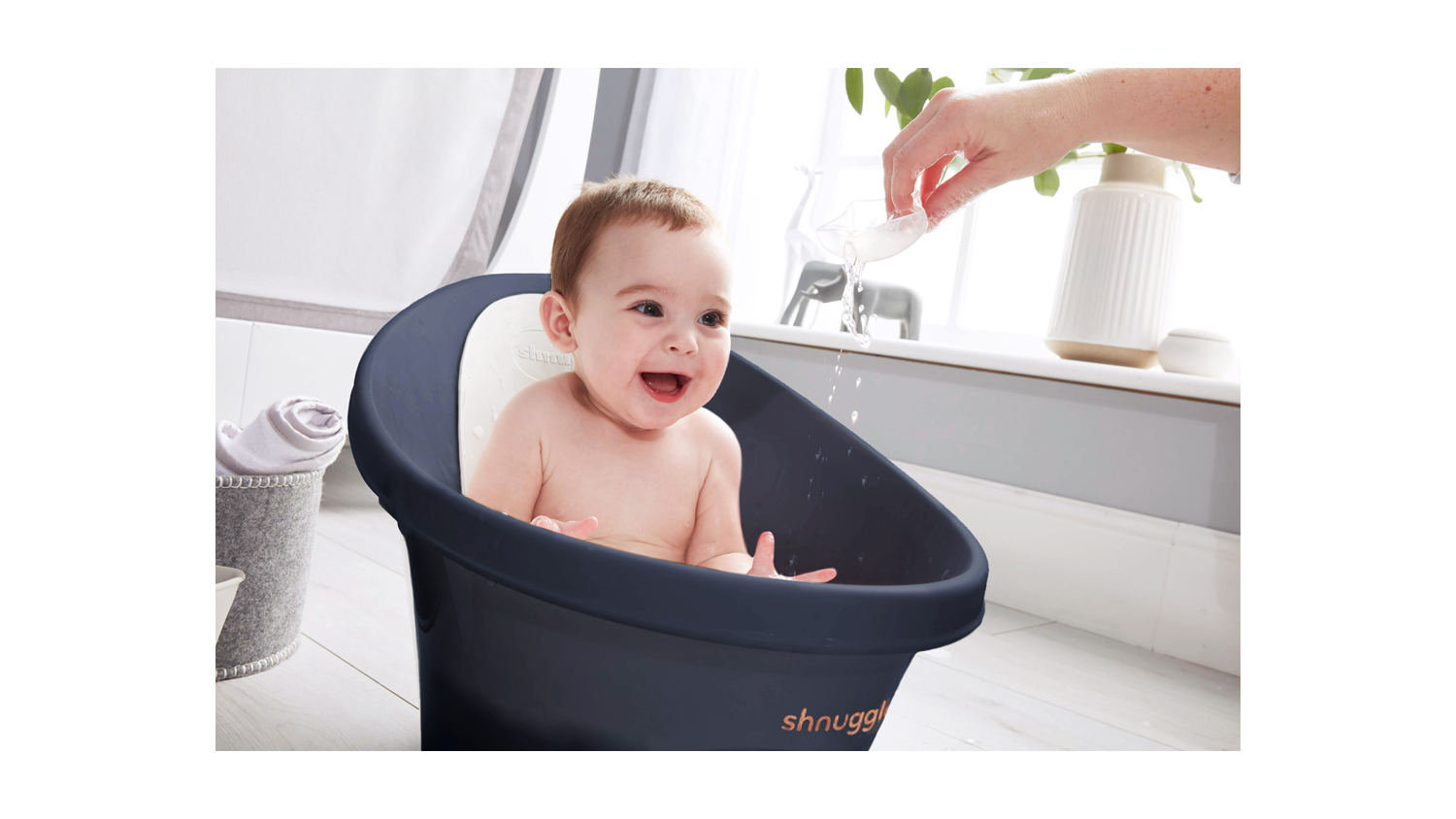 Shnuggle Bath Navy Harvey Norman New Zealand