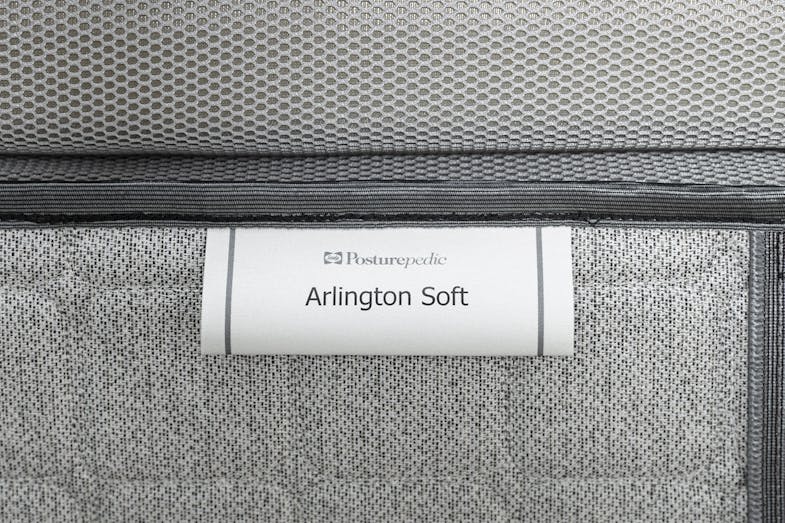 Arlington Soft Queen Mattress by Sealy Posturepedic