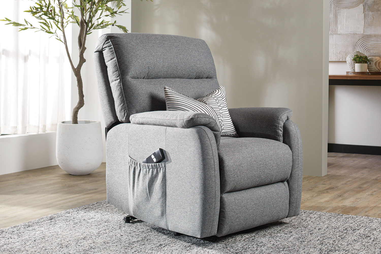 Harvey norman lift outlet recliners