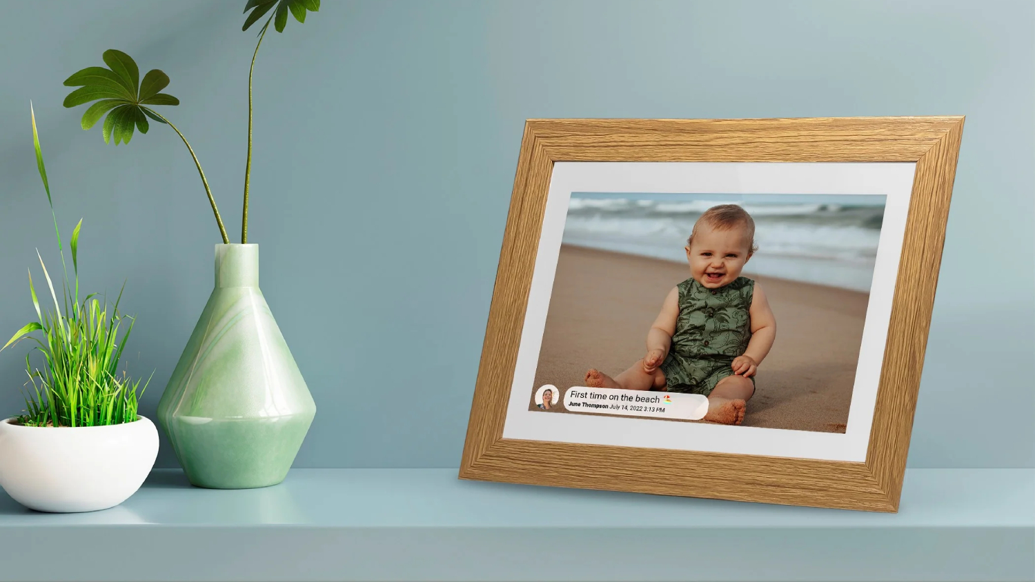 Jackson Frameo 7" Digital Photo Frame White with Oak Frame Harvey