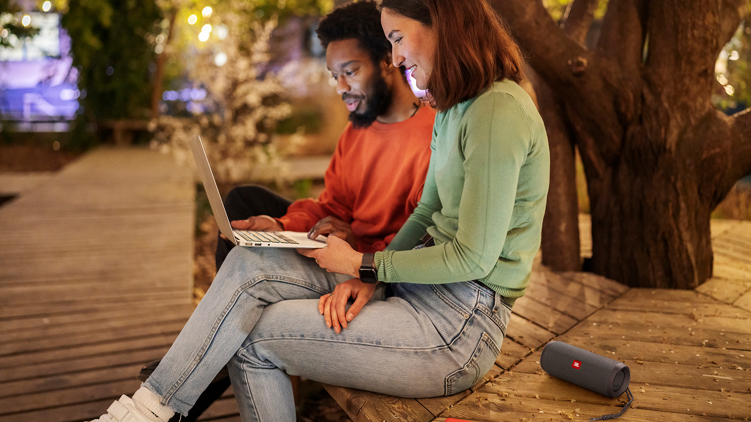 JBL Flip Essential 2 Portable Bluetooth Speaker