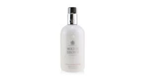 Molton Brown Delicious Rhubarb and Rose Body Lotion - 300ml/10oz
