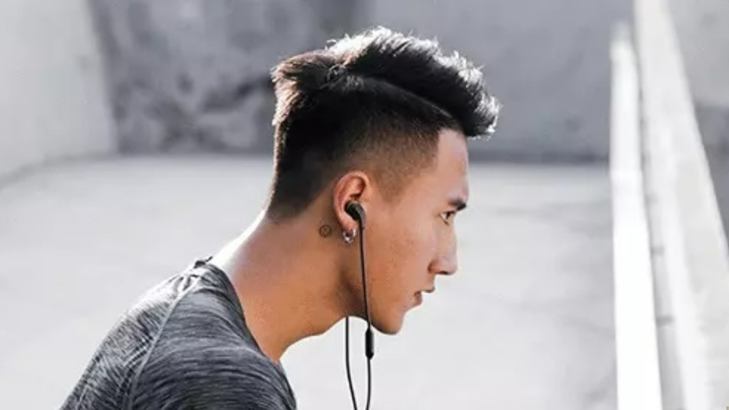 JBL Endurance Run 2 In-Ear Headphones - Black