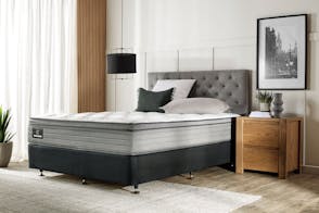 Conforma Deluxe II Medium Queen Mattress by King Koil