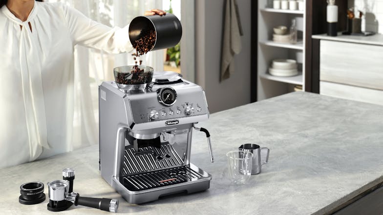 De'Longhi La Specialista Arte Evo 15 Bar Pump Manual Espresso Machine with Cold Brew Coffee - Stainless Steel