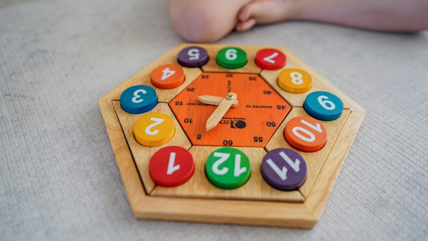 Qtoys Clock Puzzle