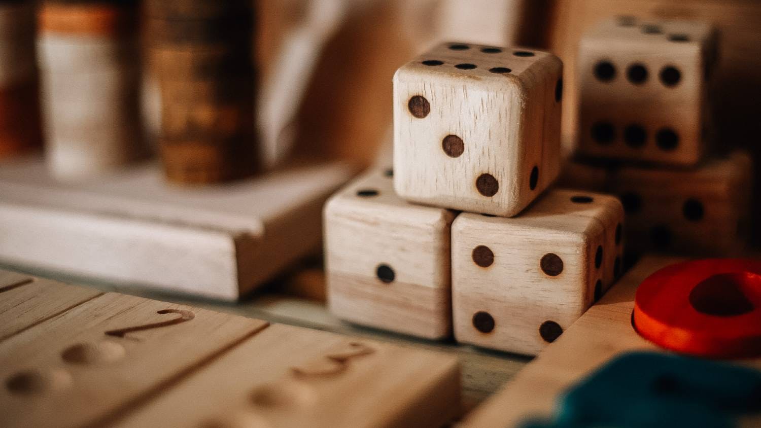 Qtoys Wooden Dice