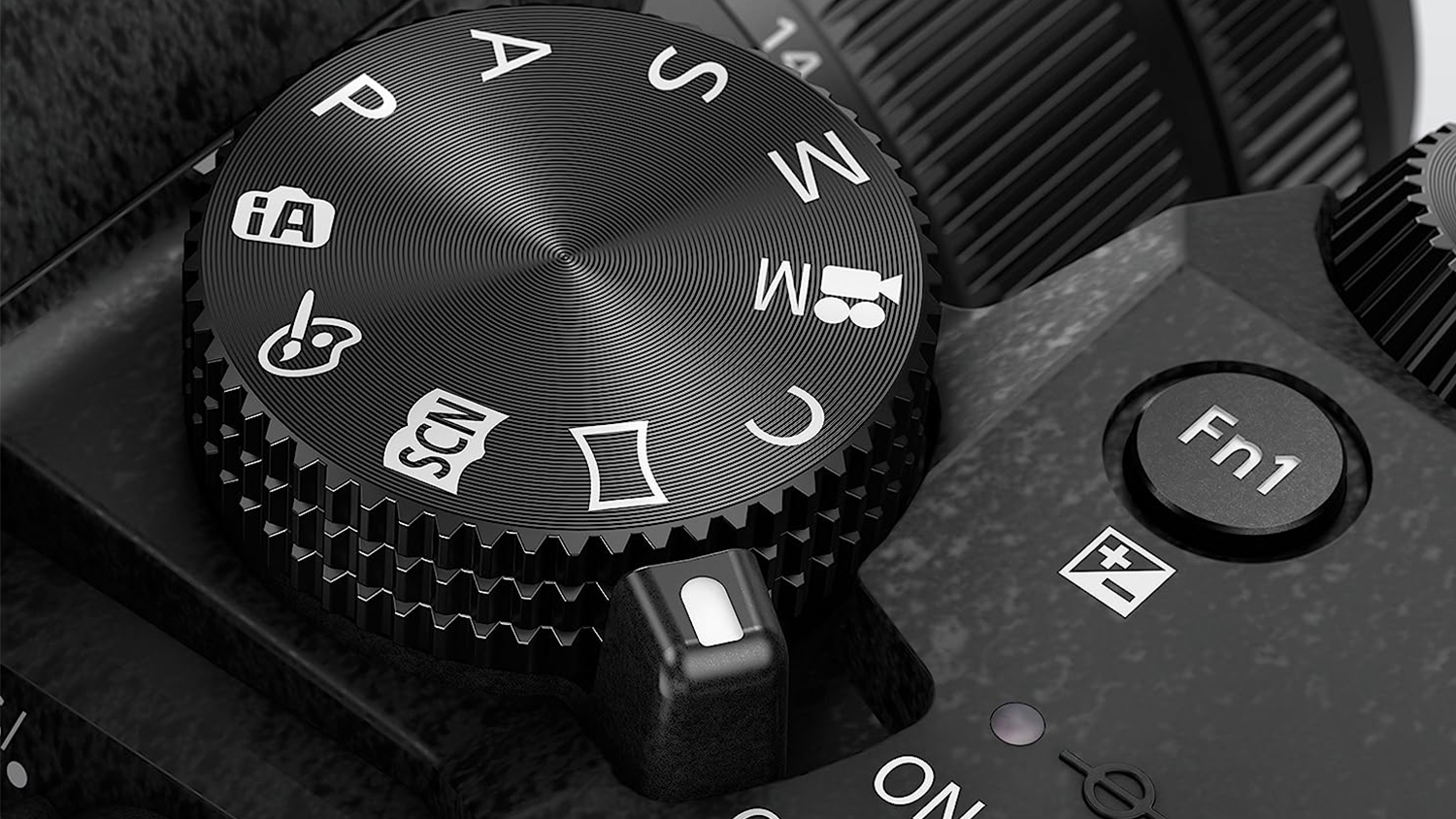 Panasonic Lumix G7 Mirrorless Camera with Lumix G Vario 1442mm f/3.55