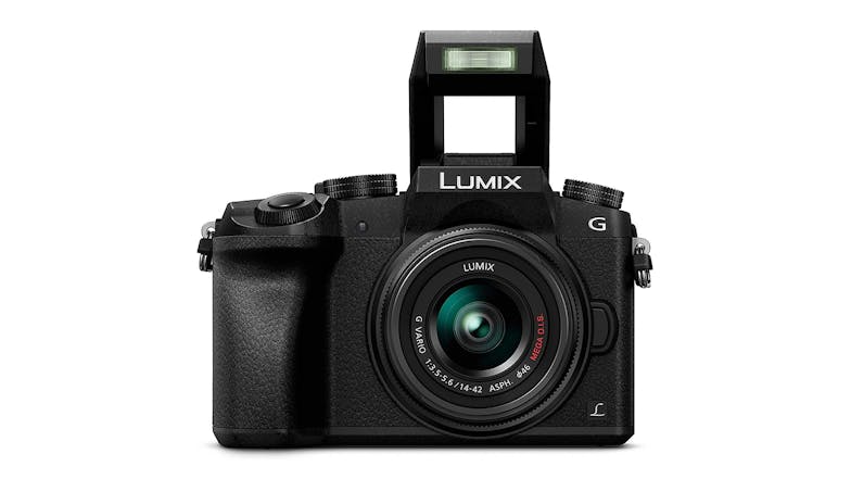 Panasonic Lumix G7 Mirrorless Camera with Lumix G Vario 14-42mm f/3.5-5.6 & 45-150mm f/4-5.6 Lens