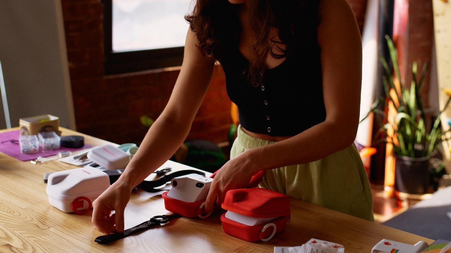 Polaroid Go Instant Film Camera White Harvey Norman New Zealand