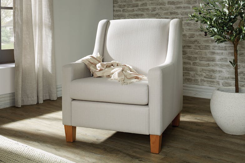 Oliver Large Bedroom Chair