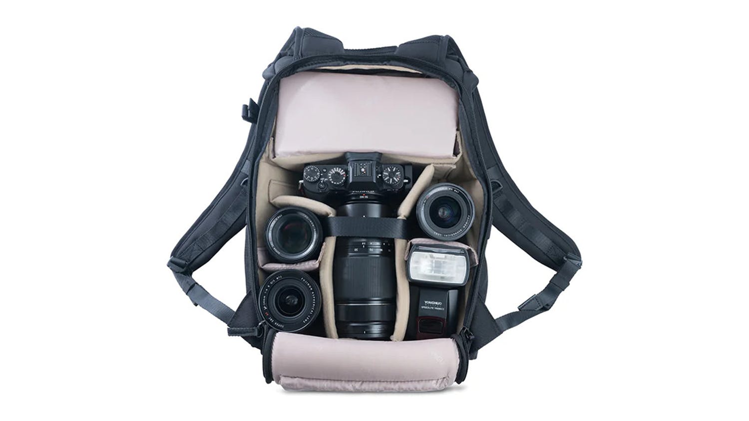 Vanguard Veo GO 42M Camera Backpack - Black