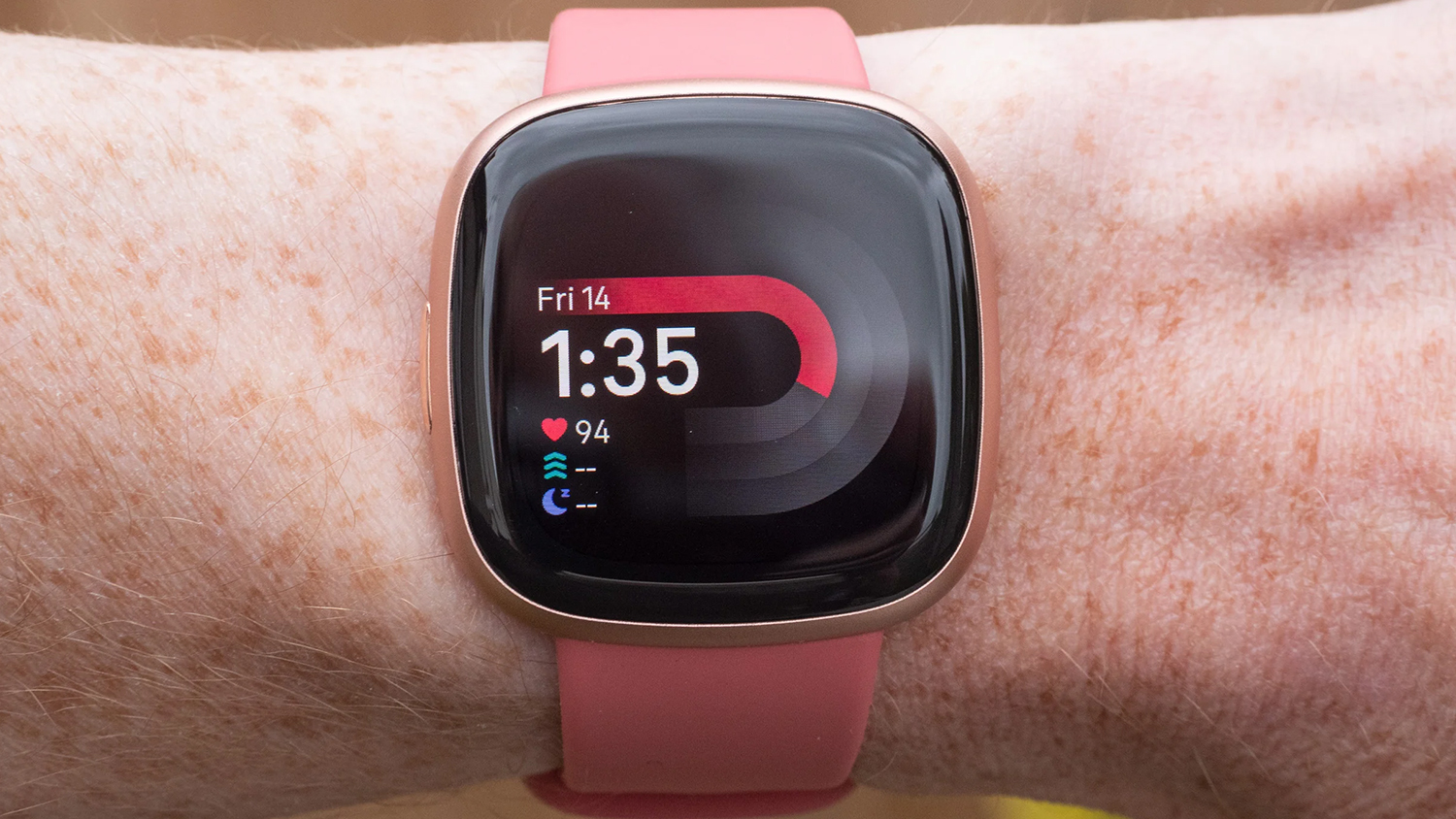 Fitbit Versa 4 Smartwatch - Copper Rose Aluminium Case with Beet