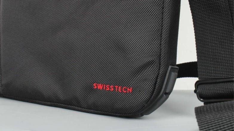 SwissTech 14" Firewall Laptop Slip Case with Carry Handle - Black/Red