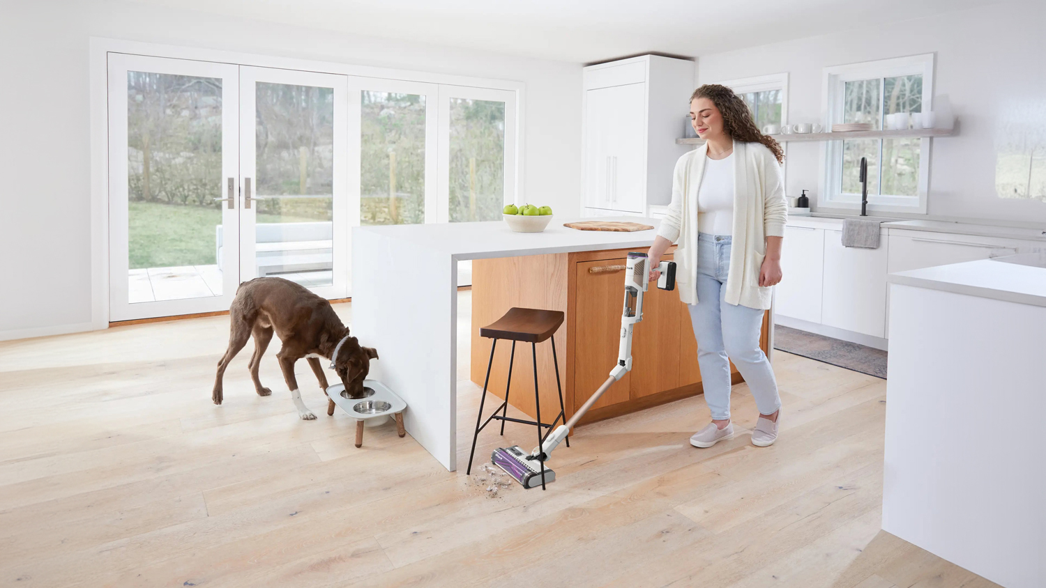 Shark Cordless Detect Pro Handstick Vacuum Cleaner with Auto Empty System (IW3611)