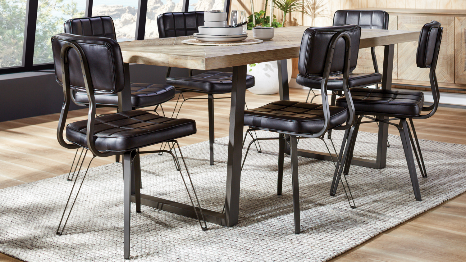 Luna 7 Piece Dining Suite