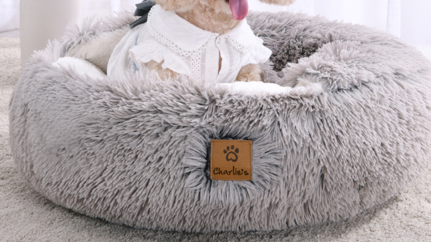 Charlie's "Snookie" Faux Fur Pet Bed w/ Hood Small - Grey