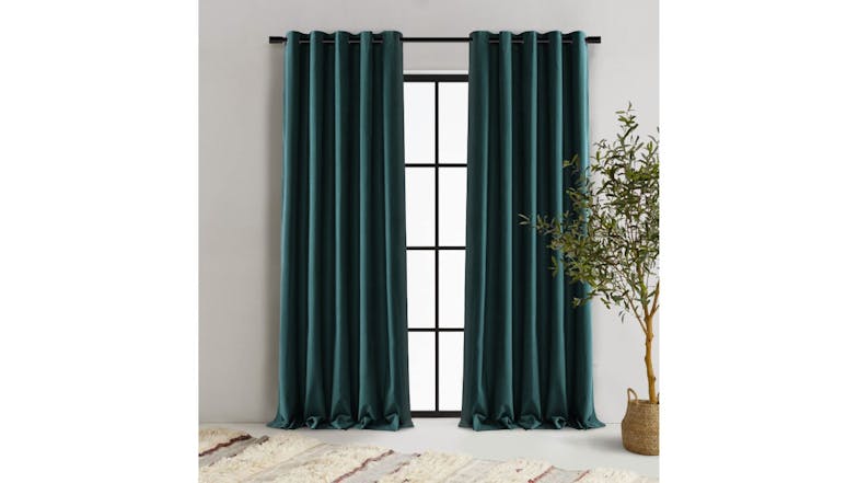 Cadence & Co. "Byron" Matte Velvet Blackout Curtain Twin Pack 135 x 223cm - Green