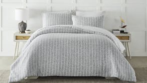 Dover Stripe Duvet Cover Set by L'Avenue