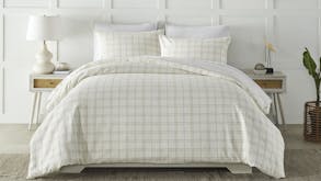 Wellington Duvet Cover Set by L'Avenue