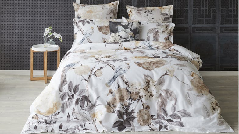 Rosina Duvet Cover Set by Luxotic