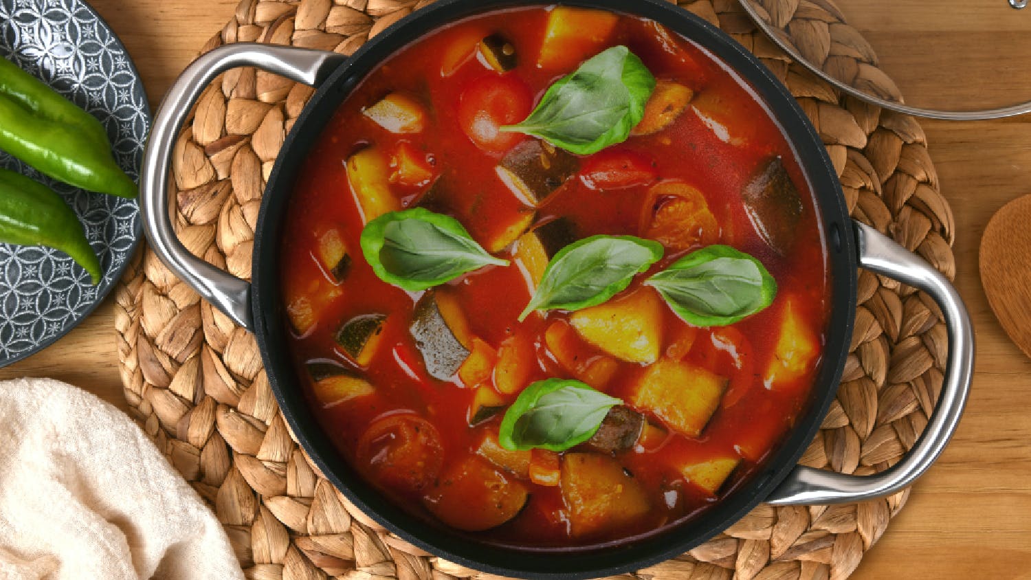 Meteore Non-Stick Casserole Dish w/ Lid 24cm