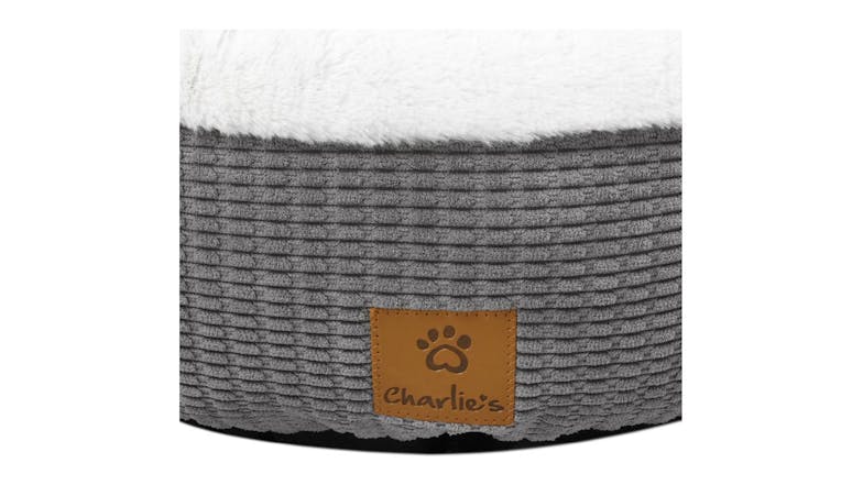 Charlie's "Snookie" Corncob Fabric Pet Bed w/ Hood Small - Grey