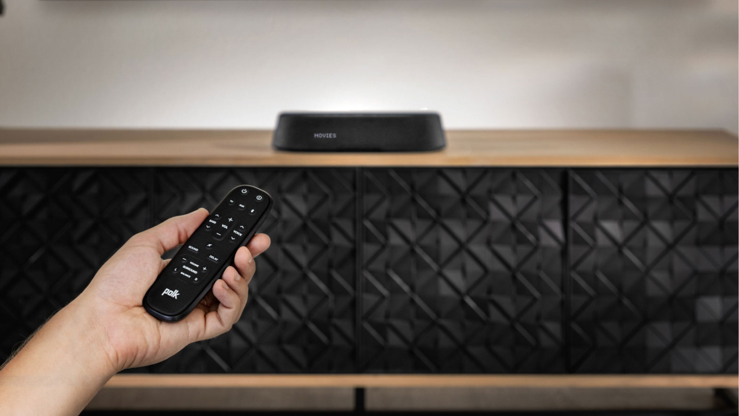 Polk Audio 3.1 Channel Soundbar with Subwoofer - Wireless - Black (MagniFi Mini AX)