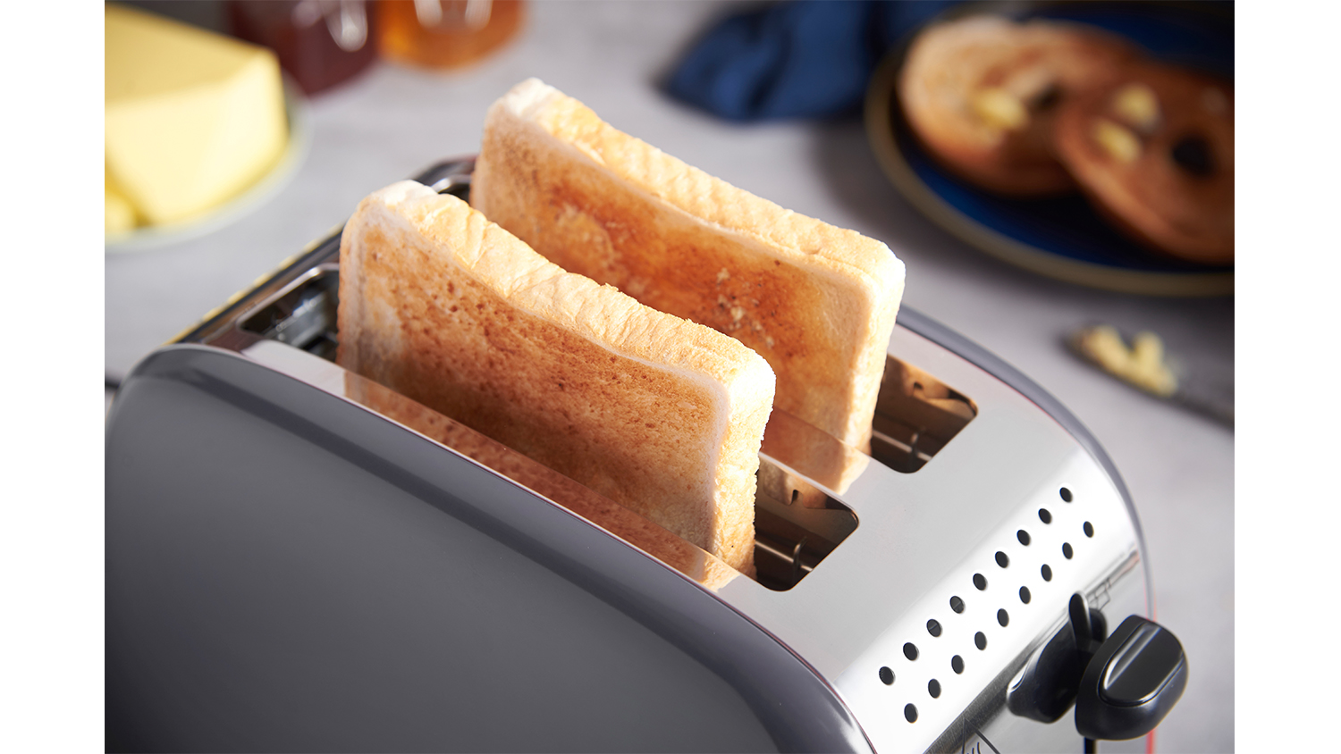 Russell Hobbs Colours Plus 2 Slice Toaster Grey Harvey Norman New