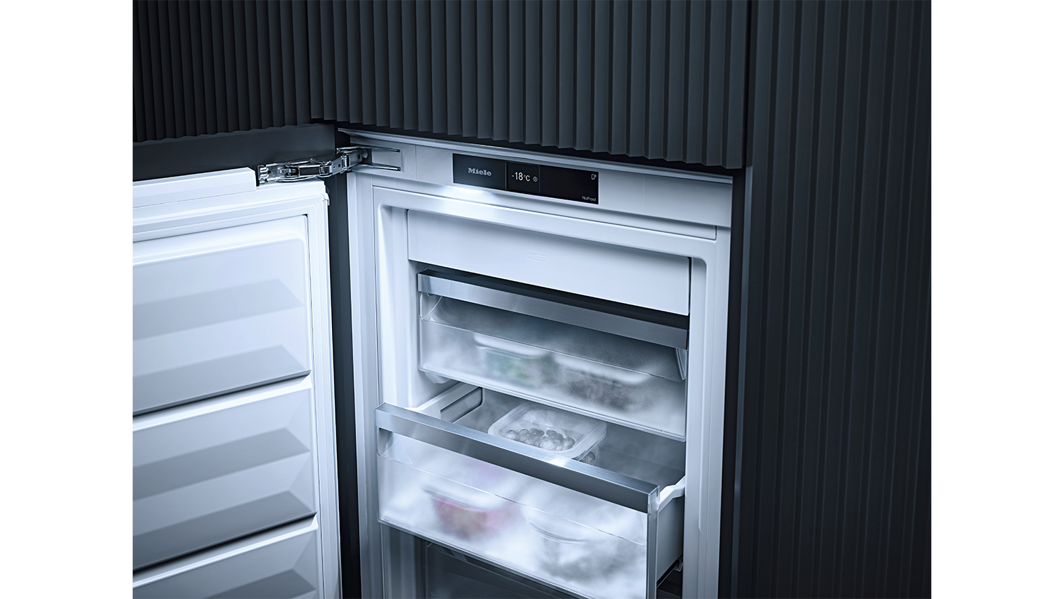 Miele 213L Integrated Single Door Vertical Freezer with Ice Maker