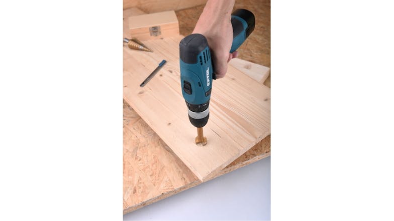 Extol 16.6V Cordless Screwdriver with Charger