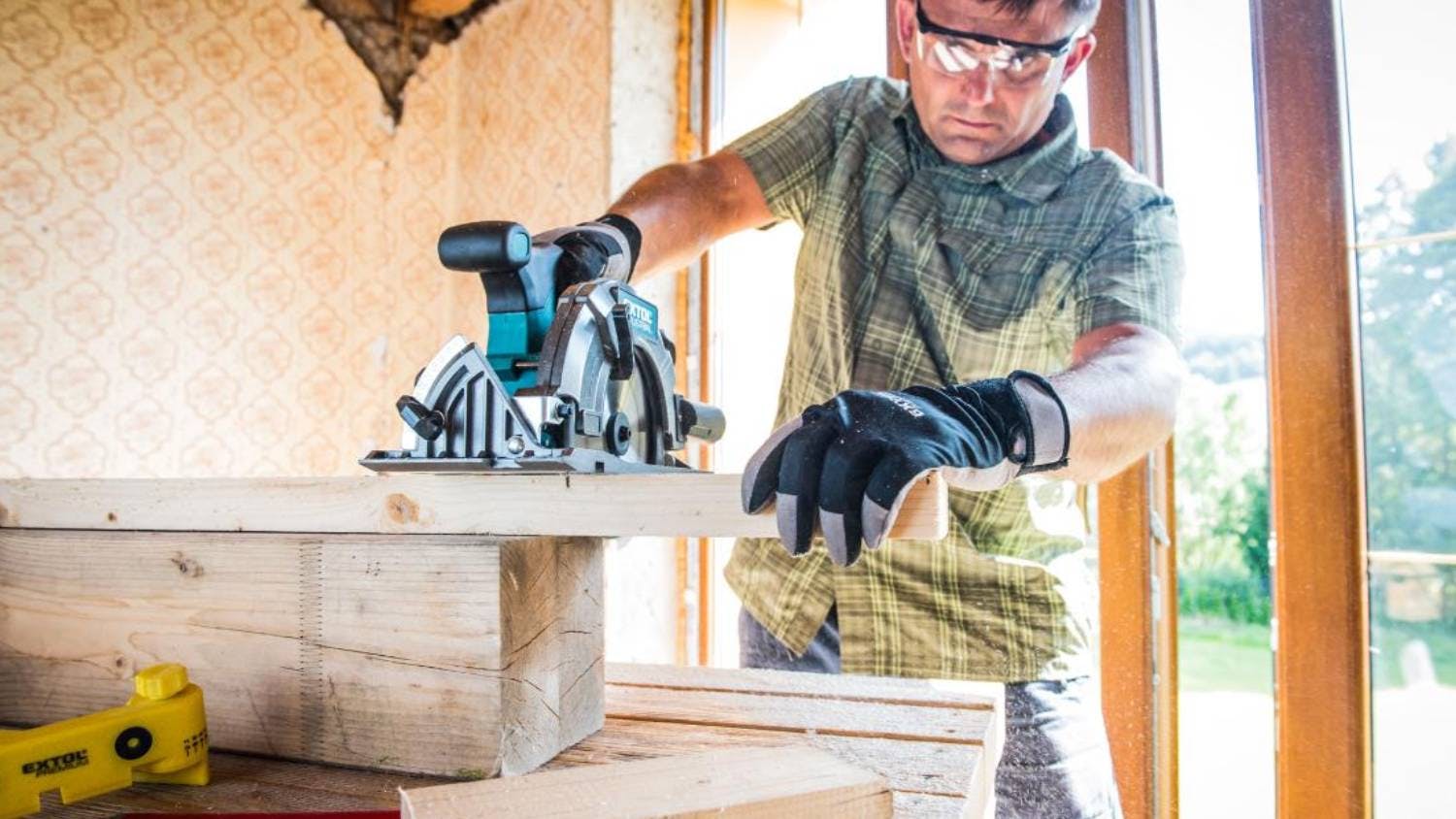 Extol Industral SHAREV20 Cordless Circular Saw with Brushless Motor