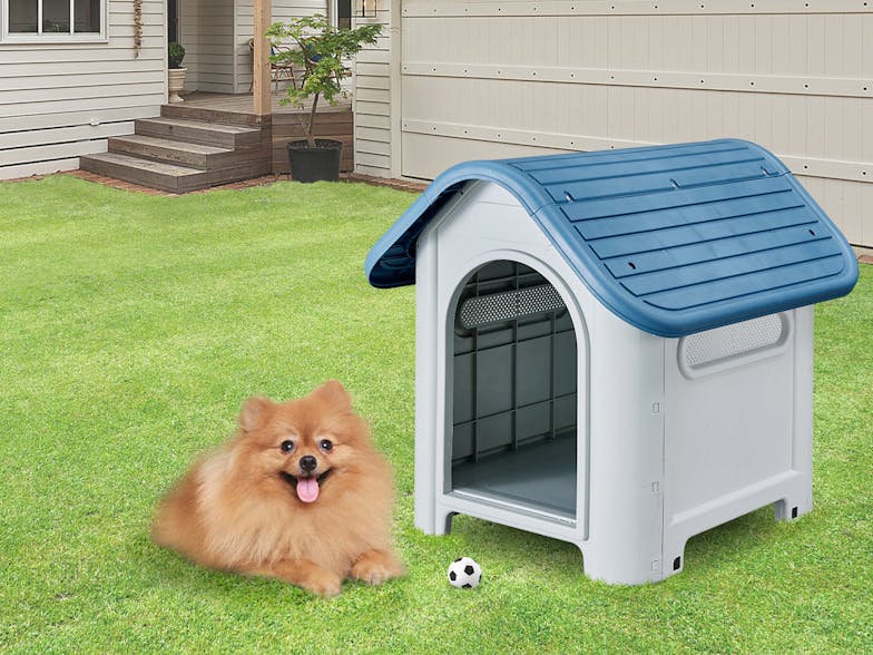 TSB Living Plastic Dog Kennel - Green