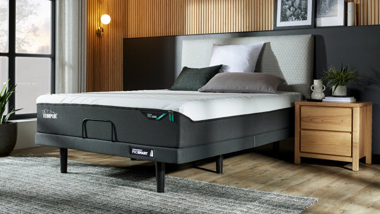 Pro Luxe Dream SmartCool Medium Queen Mattress by Tempur