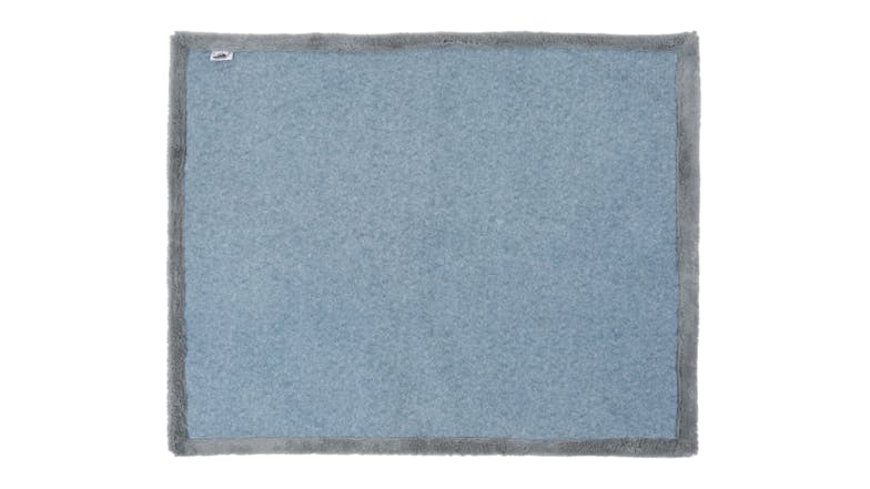 Charlie's Reversible Faux Fur Pet Blanket Medium - Blue/Grey