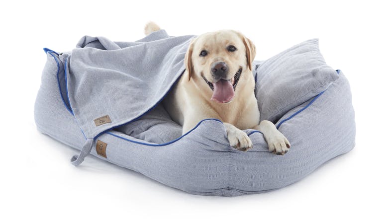 Charlie's Hampton Dog Bed with Blanket, Pillow Large - Herringbone Blue/Grey