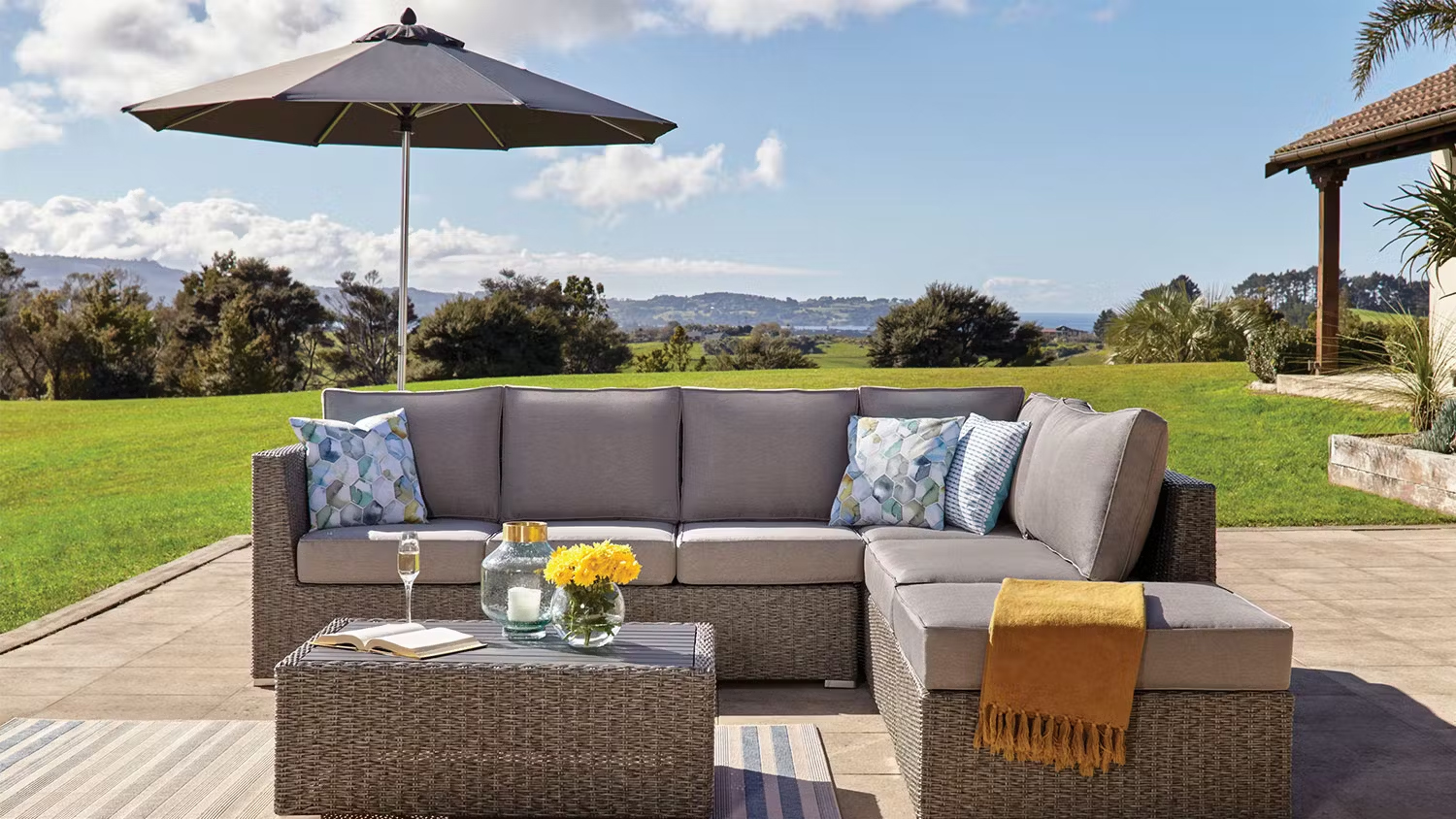 Furniture - Lounge, Office, Dining, Outdoor | Harvey Norman New Zealand
