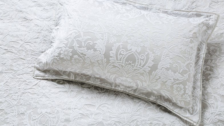 Palmerston Duvet Cover Set by L'Avenue Luxury