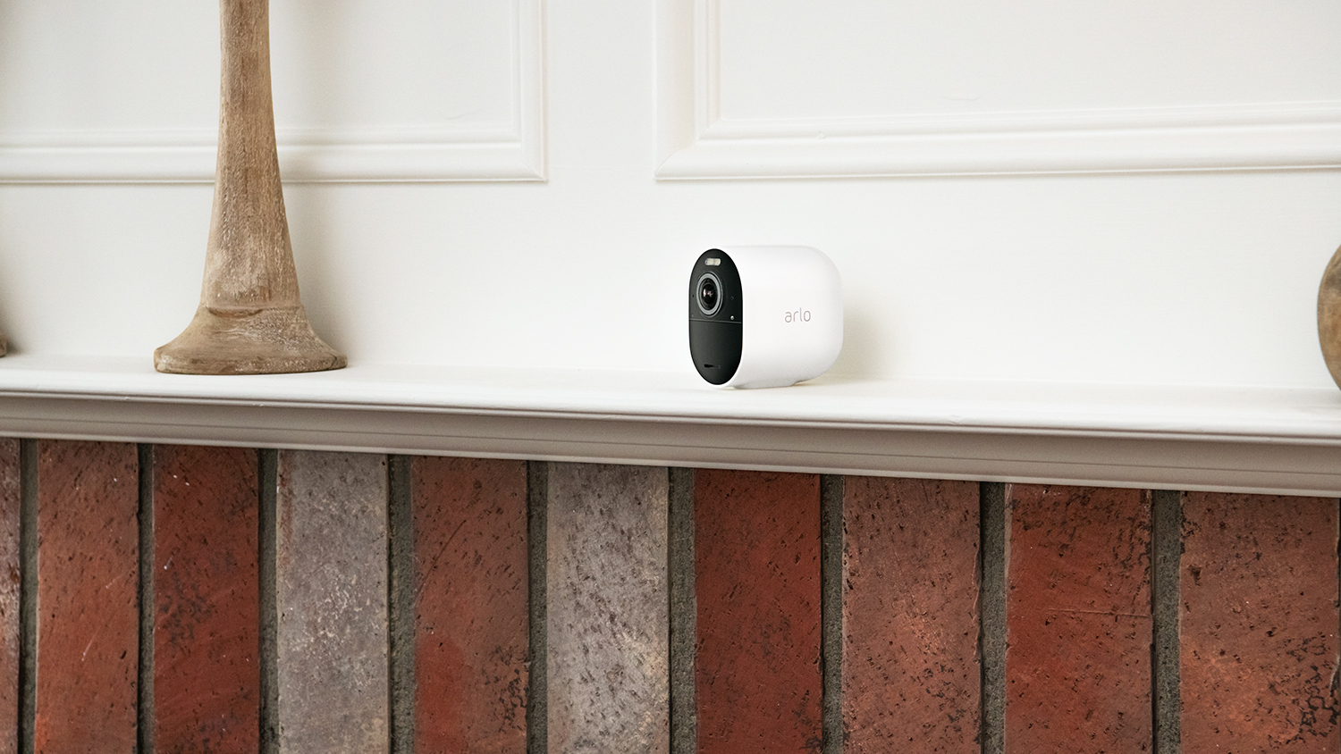 Arlo Ultra 2 4K Outdoor Wire-Free Security Camera with Spotlight