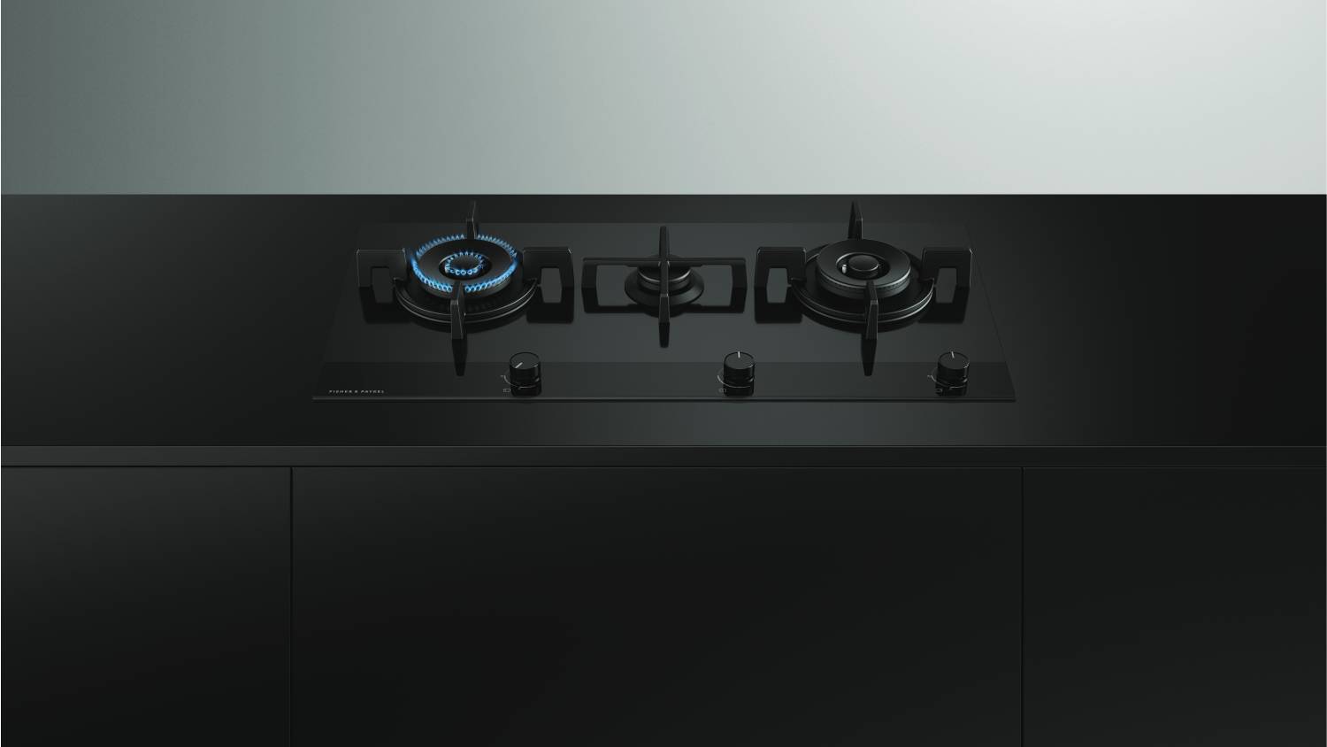 Fisher & Paykel 90cm 3 Burner Gas Cooktop - Black Glass (Series 9/CG903DNGGB4)